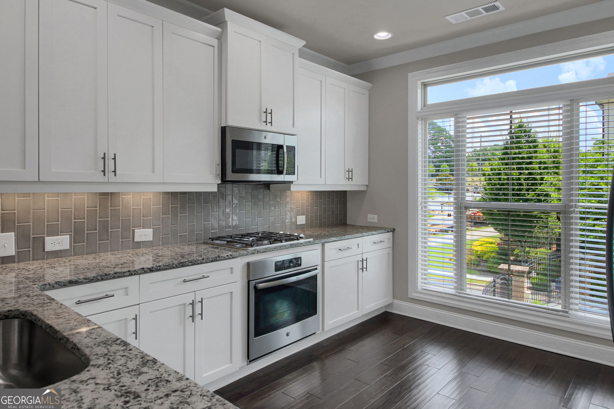 4011 DUNWOODY TRCE