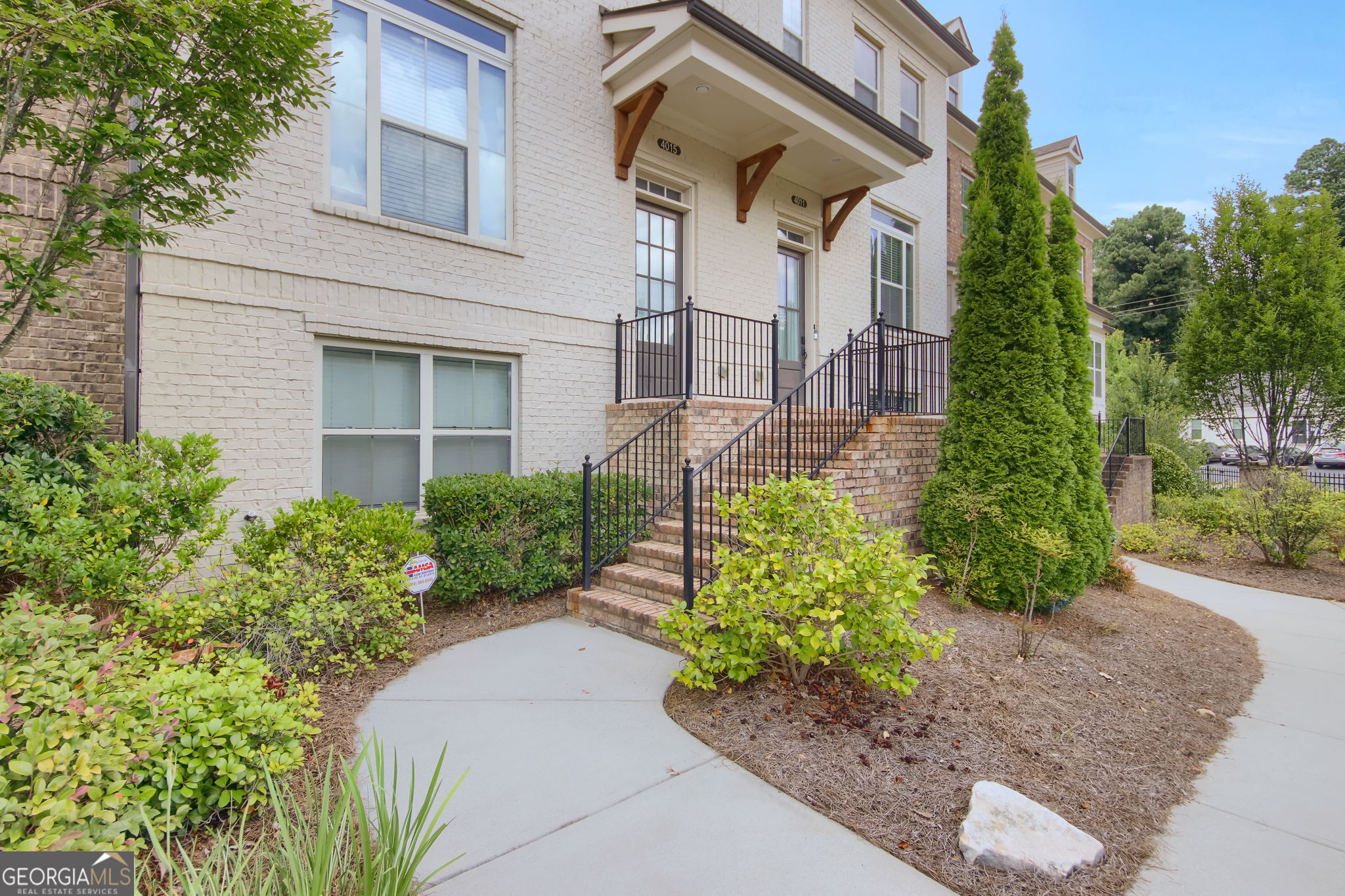 4011 DUNWOODY TRCE
