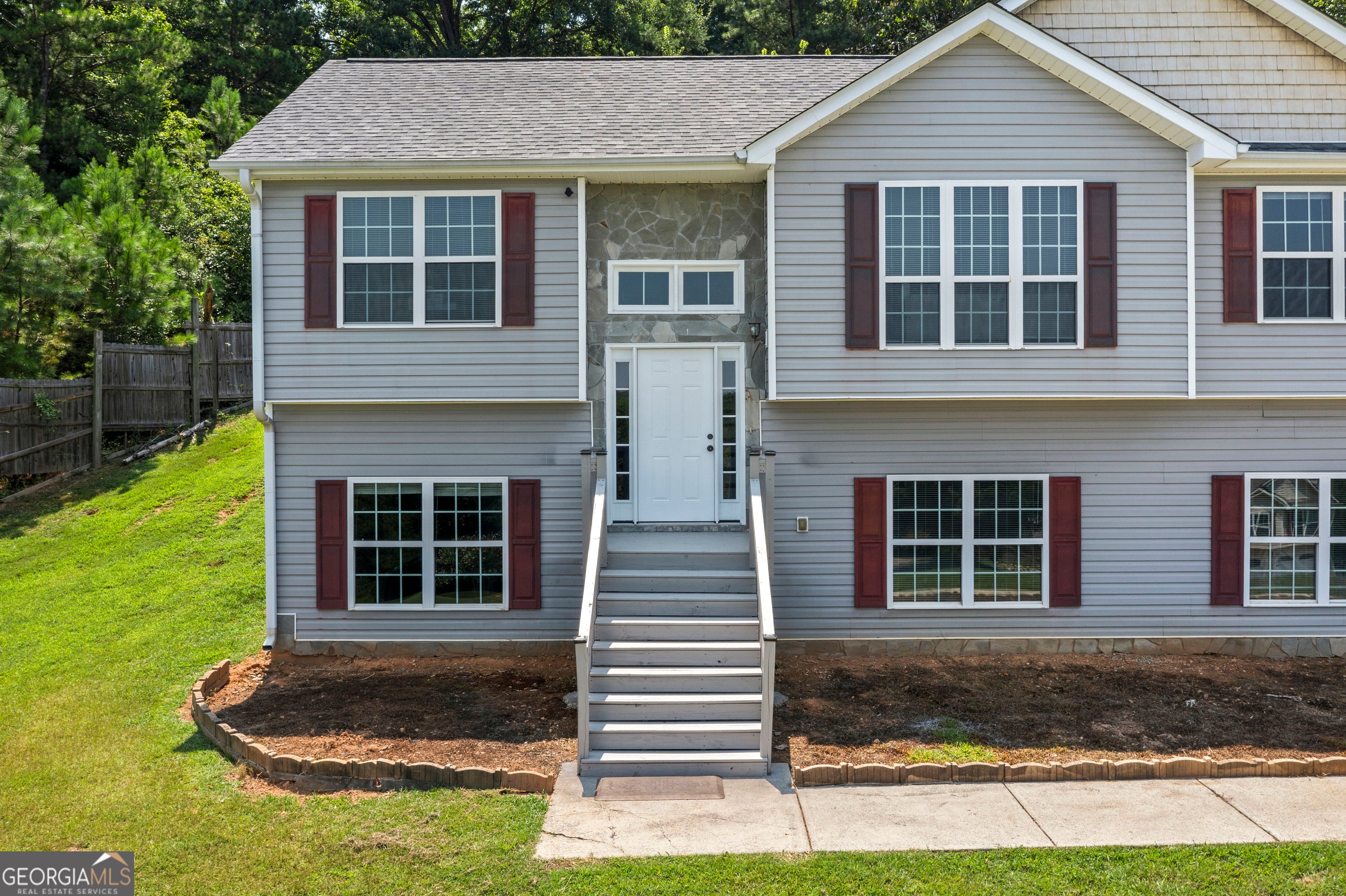 172 Cedar Creek XING