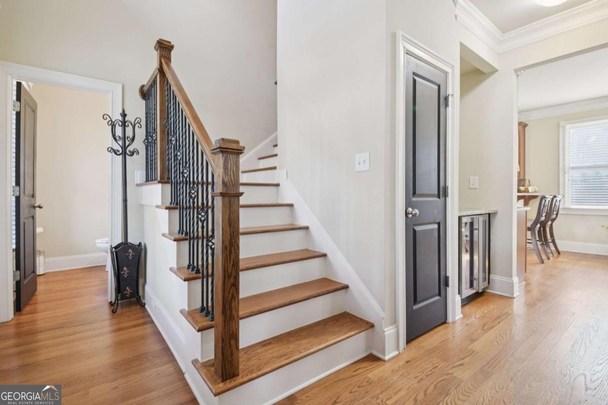 1885 Shoal Creek BLVD