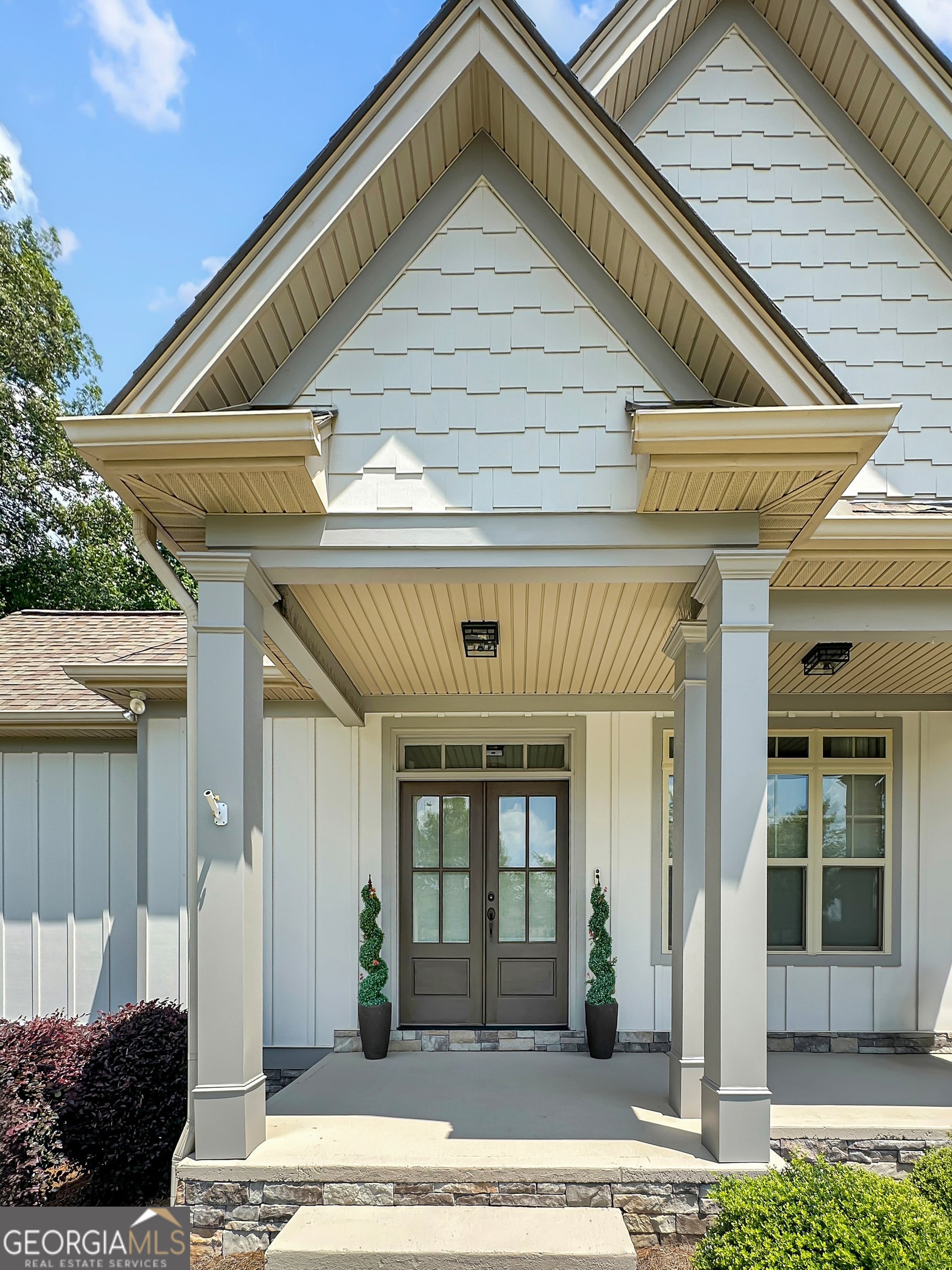415 Vanderbilt PKWY
