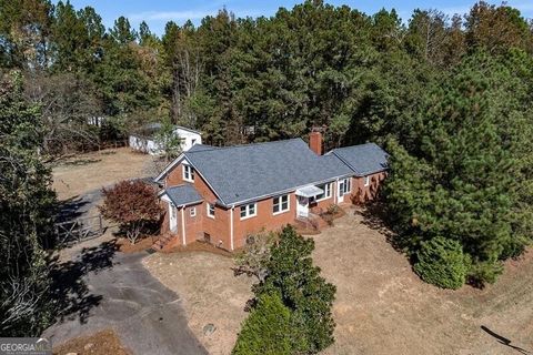 1309 Hull RD Athens GA 30601