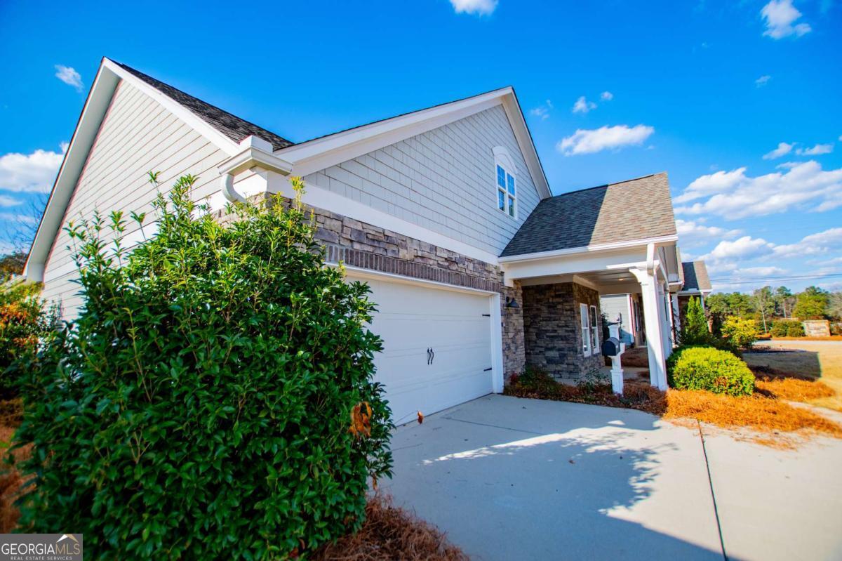 102 Windmill WAY