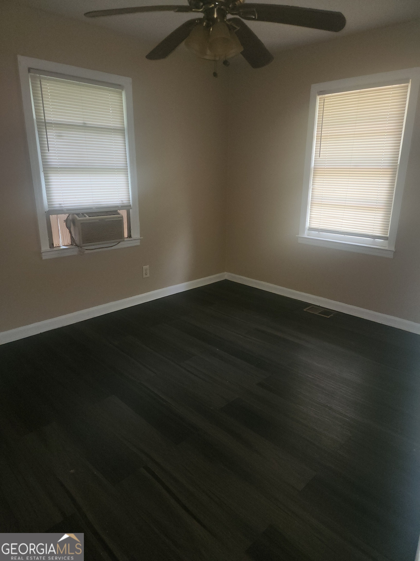 331 Duncan ST