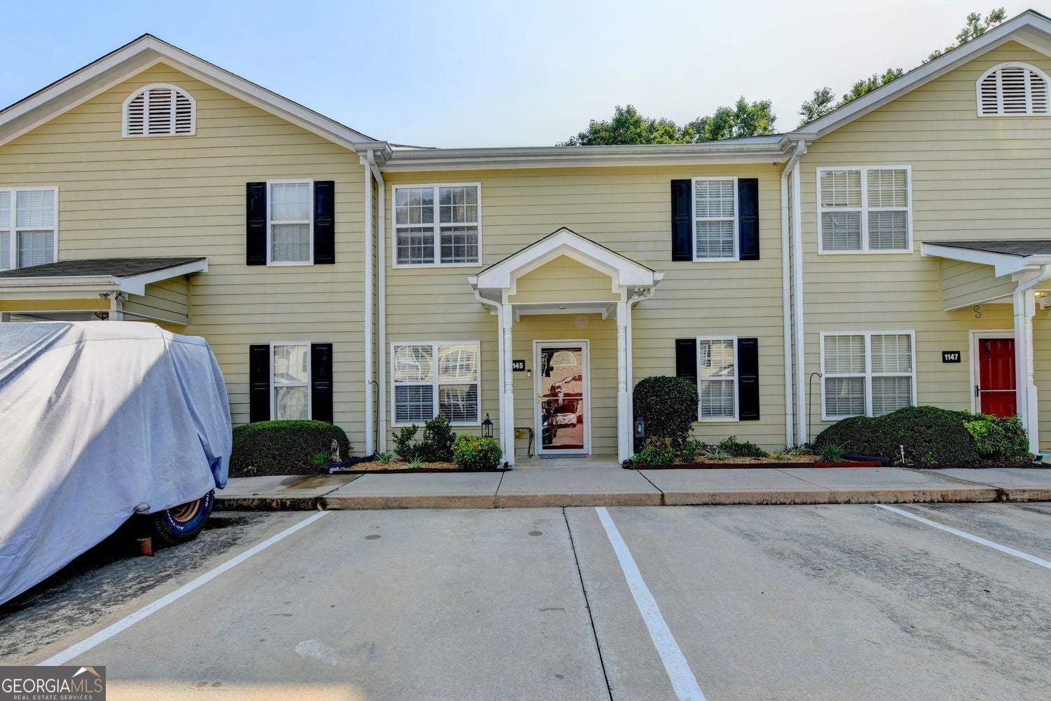 1145 Riverside TER