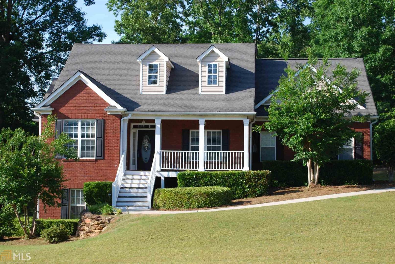 What a beauty!!! This well cared for home is in the popular and friendly neighborhood Jefferson Plantation, located in Walnut Grove School District. This lovely home is nestled on a large corner lot with a rocking chair front porch, cozy back deck ,and trees for privacy. Home features granite counter tops and SS appliances along with an open floor plan, great for entertaining. The basement has one finished room, and is waiting on you to add your finishing touches. Home is priced to sell and will not last long. Call for your private showing today.