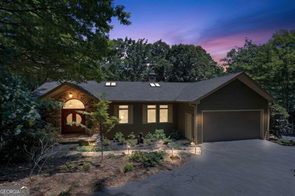 Photo of 532 Cherokee Trail, Big Canoe, GA 30143 (MLS # 10788538)