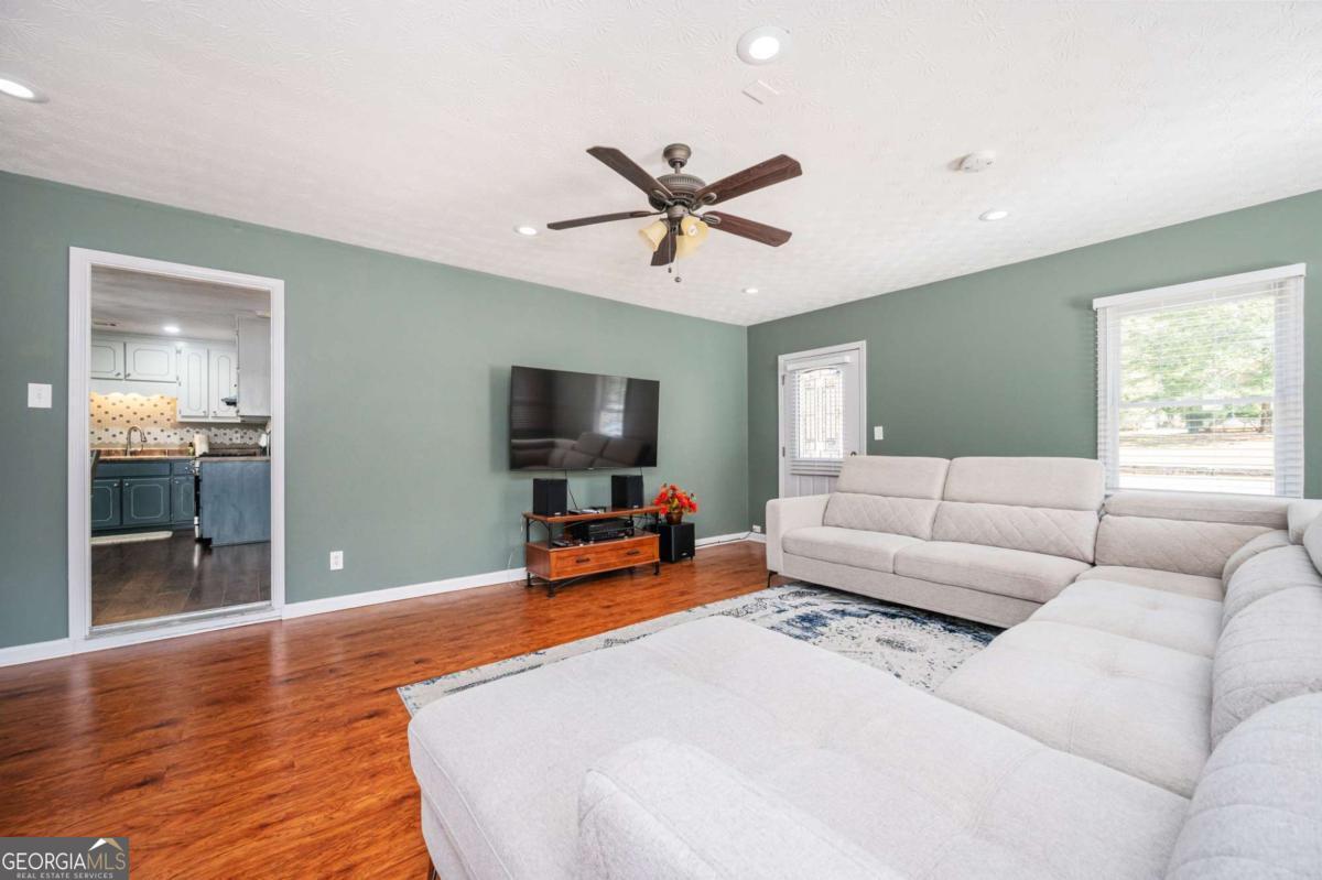 Country Woods - Residential