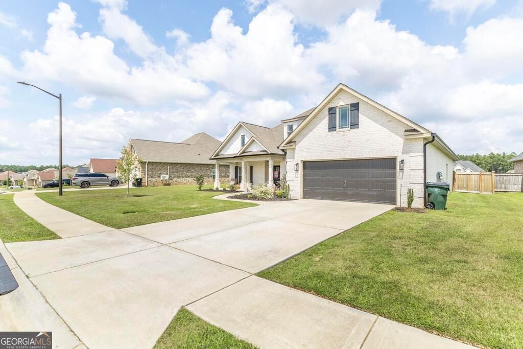 Photo of 305 Foxberry Nook, Kathleen, GA 31047 (MLS # 10841486)