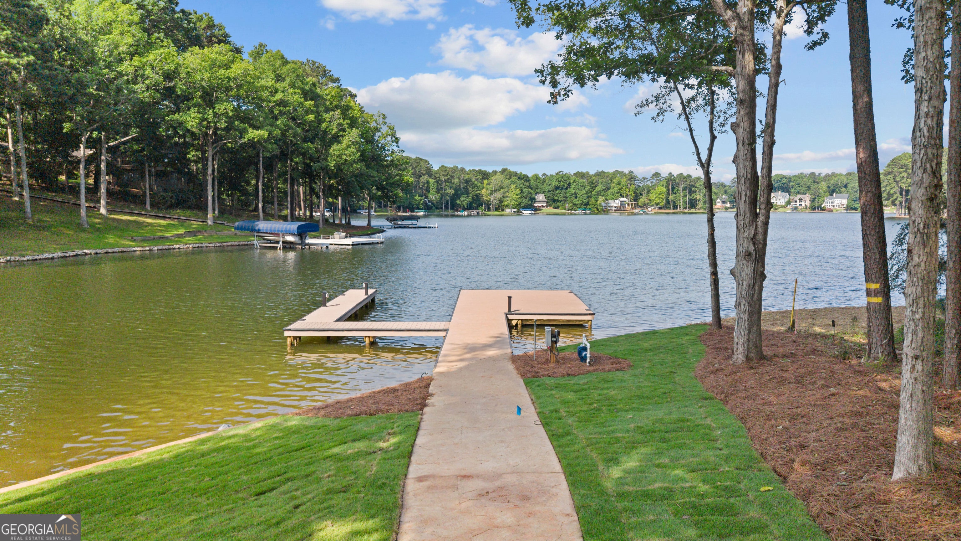 1010 Greyfield RD