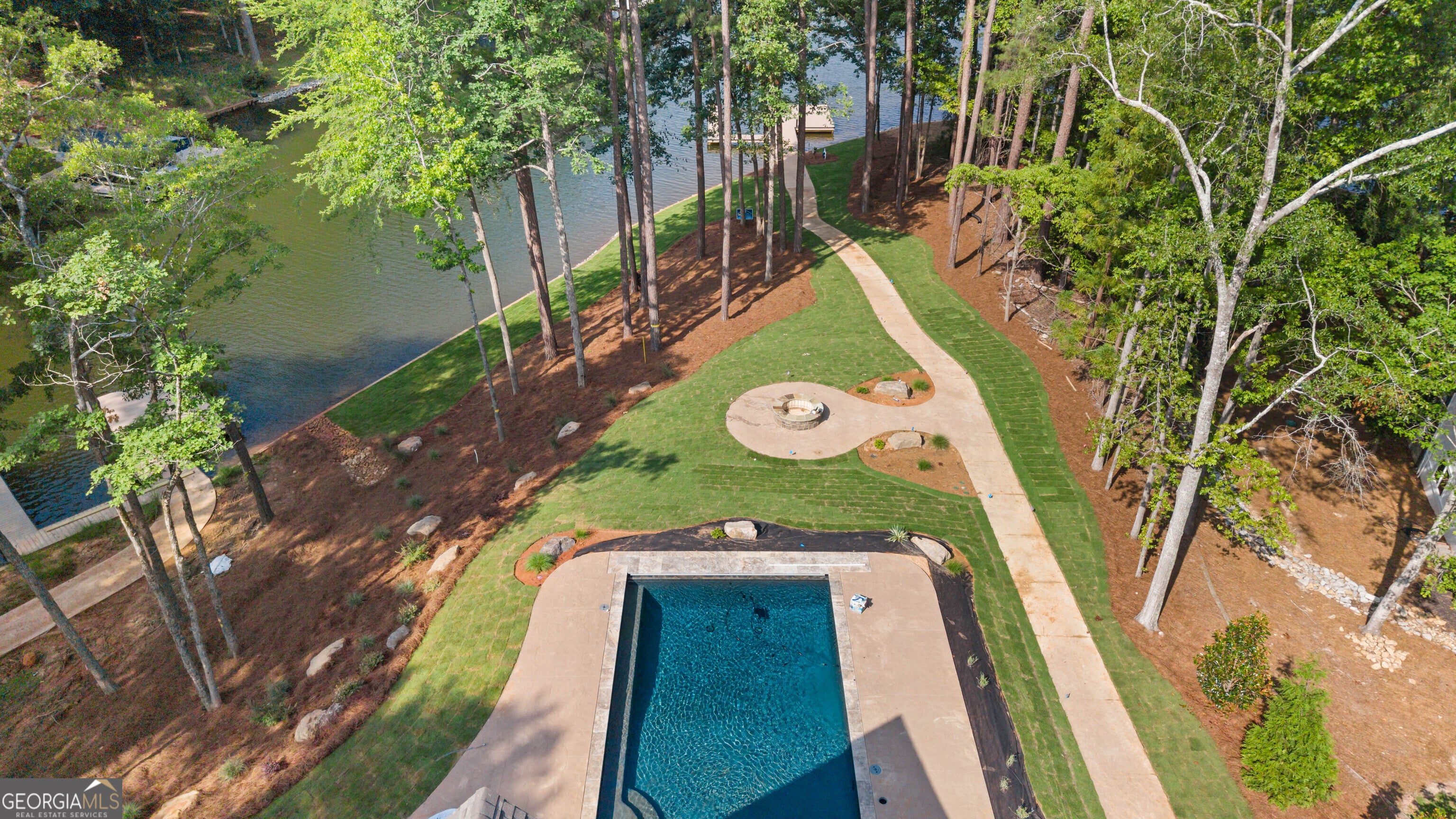 1010 Greyfield RD