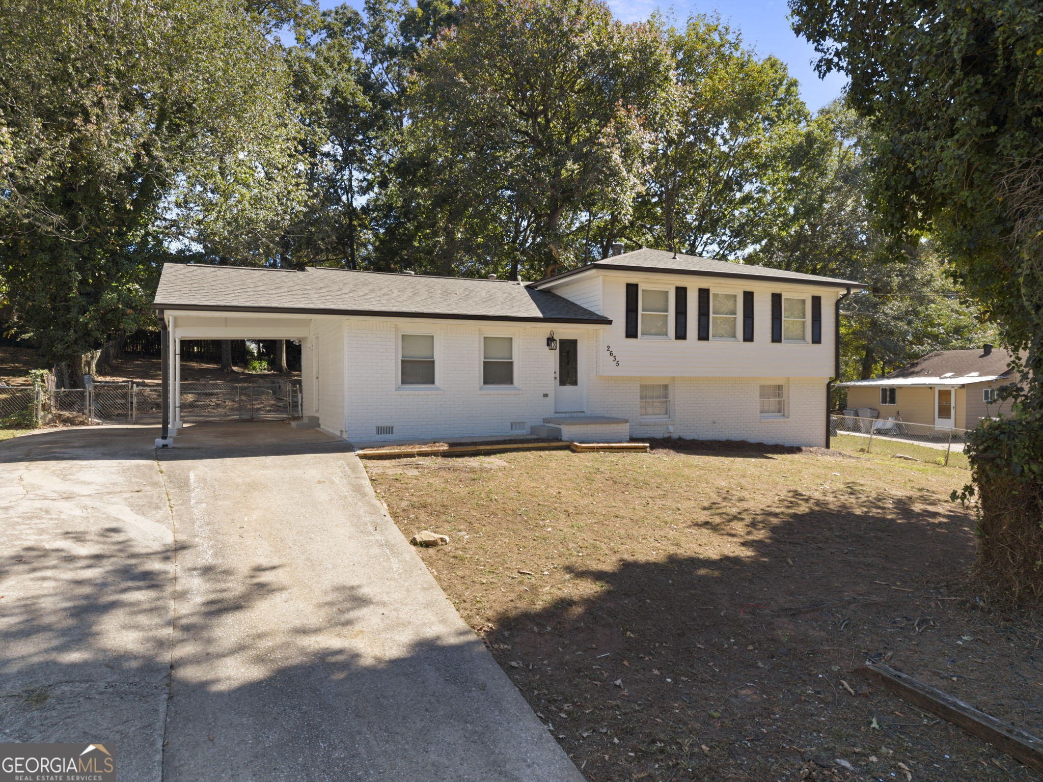 2635 Luke DR