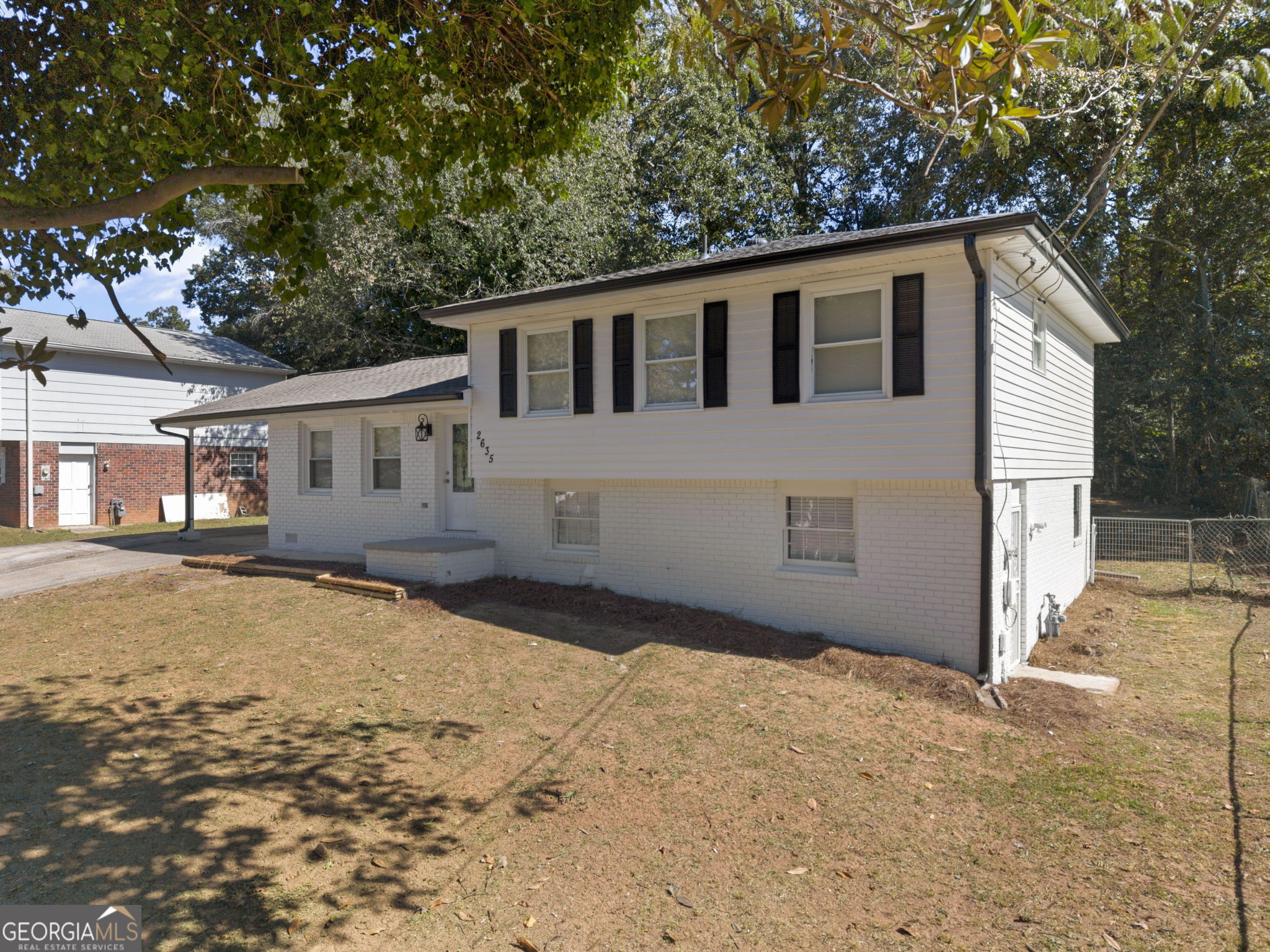 2635 Luke DR