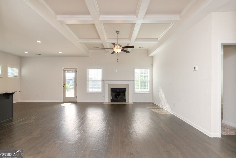 325 Pearl Moss LN