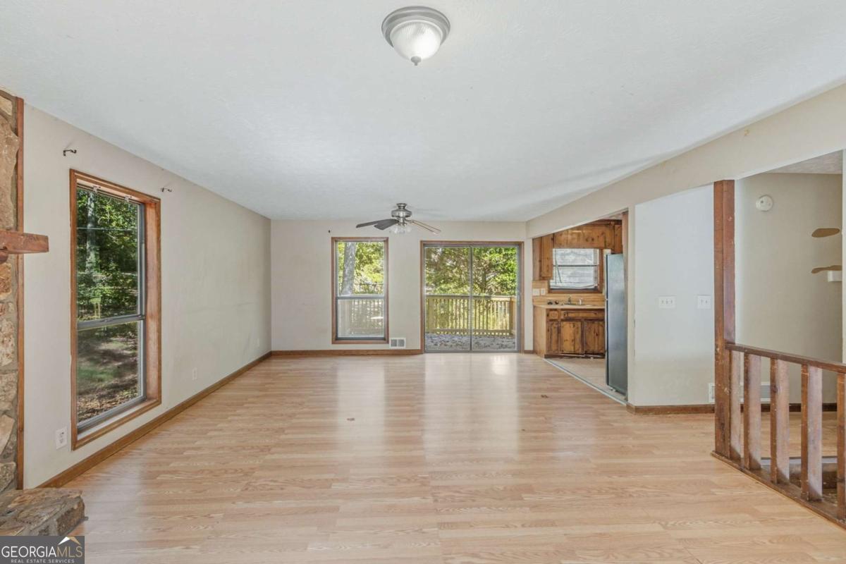 INDIAN SPRINGS - Residential