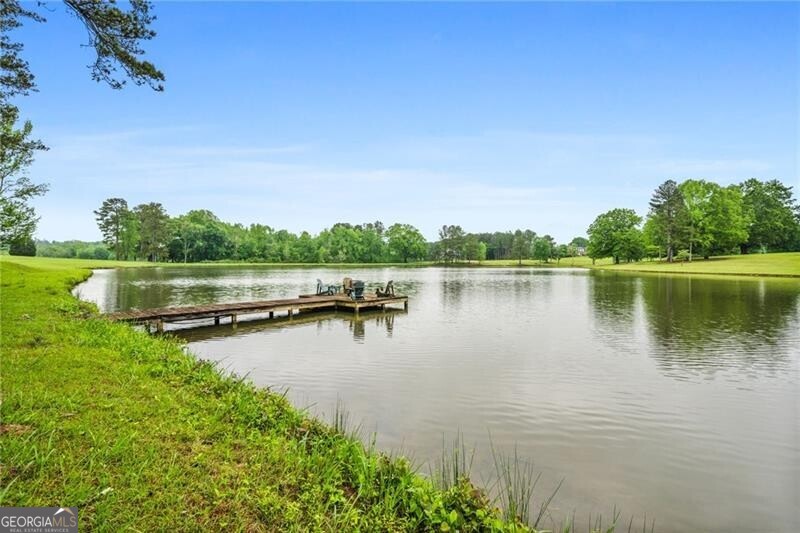 1415 N Flat Rock RD