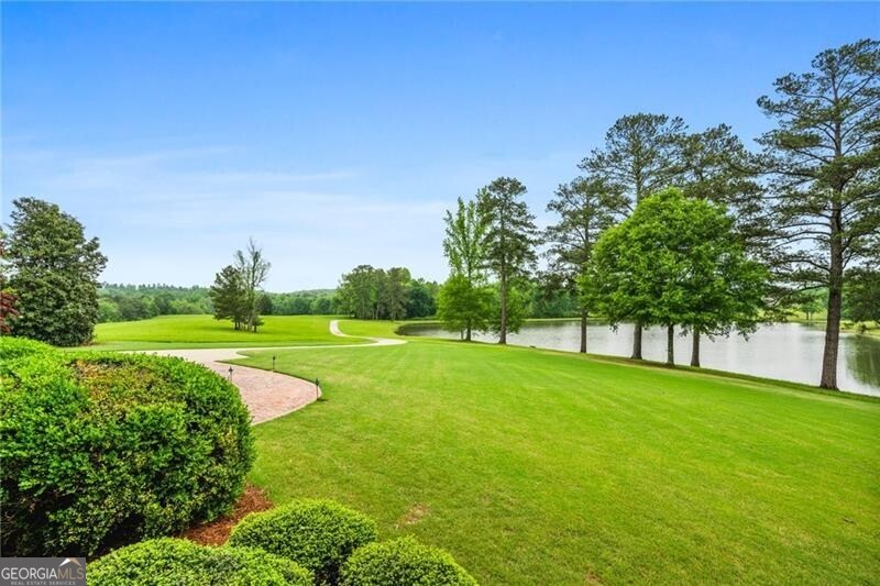 1415 N Flat Rock RD