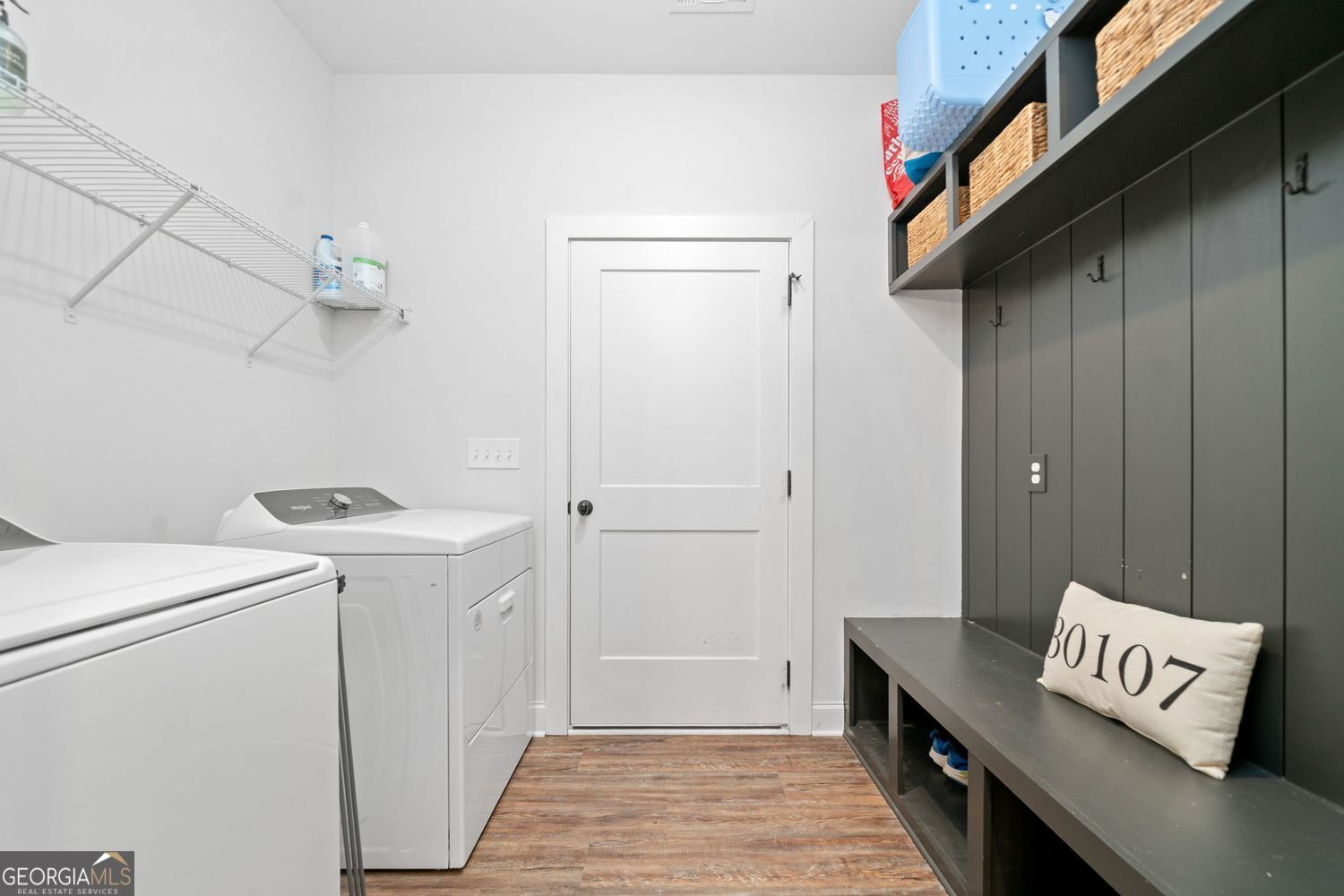 CREEK WOOD PARK - Residential