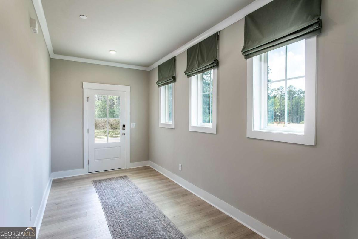 121 Kindred Lane
