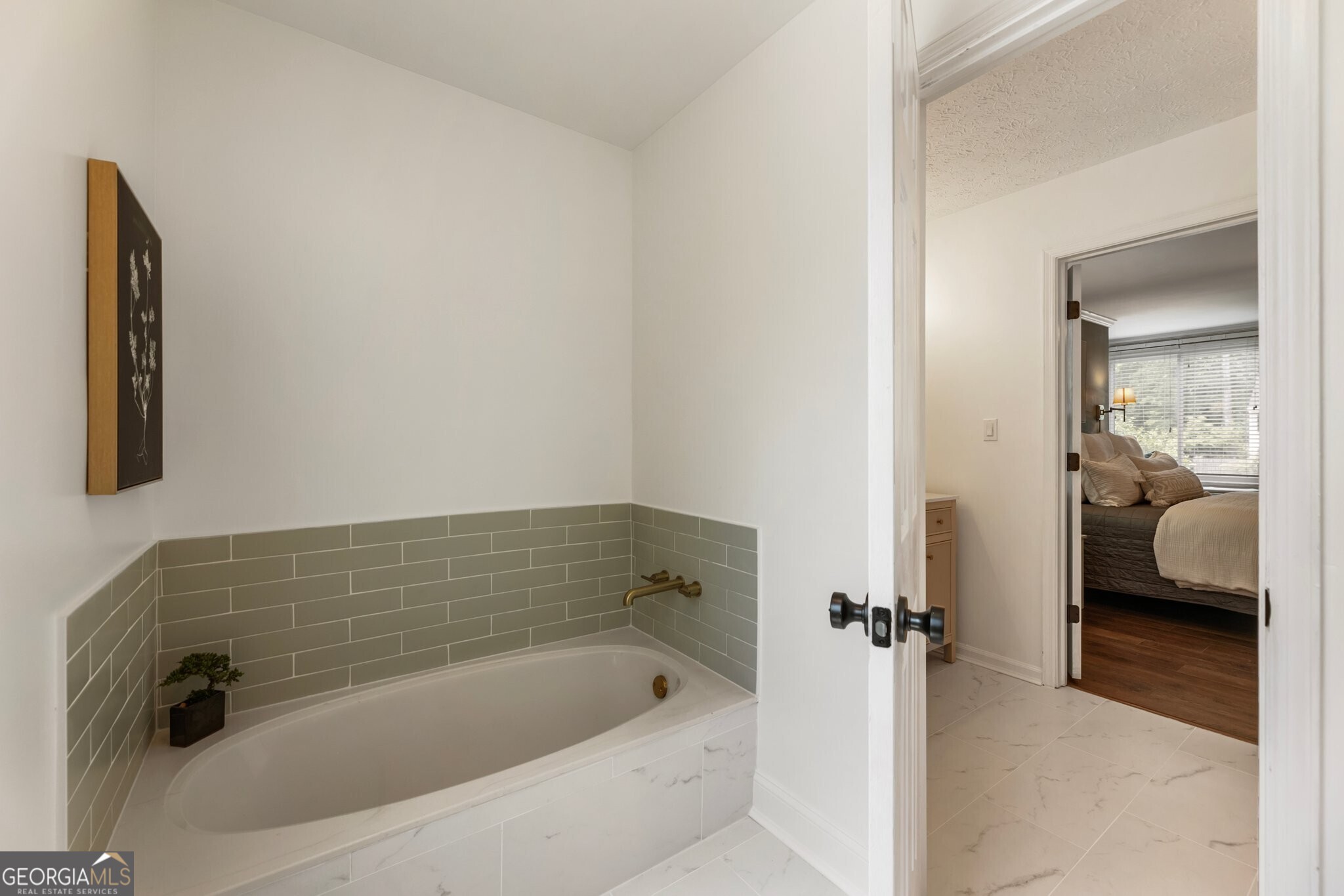 Surrey Place - Residential