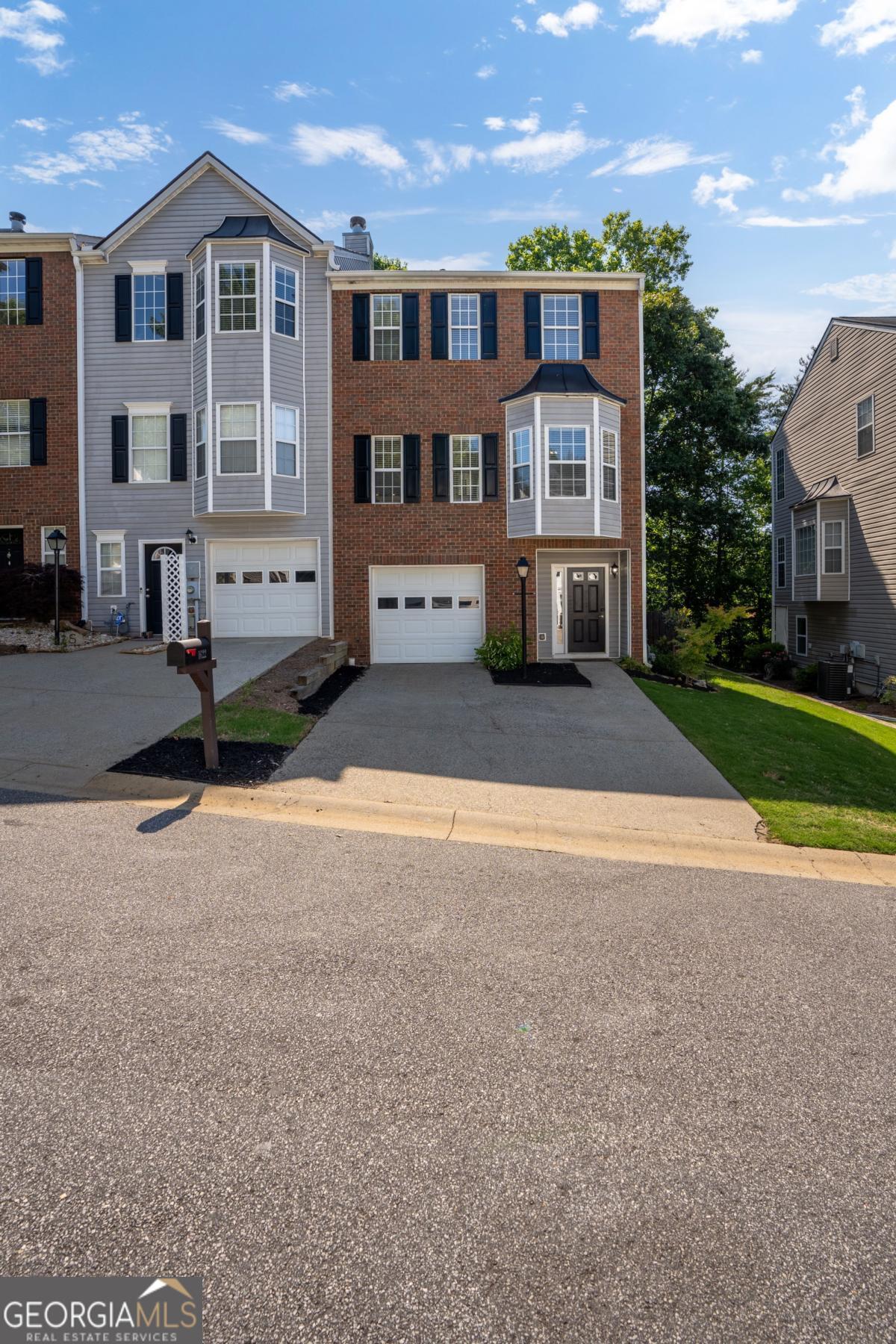 1622 Indian WAY