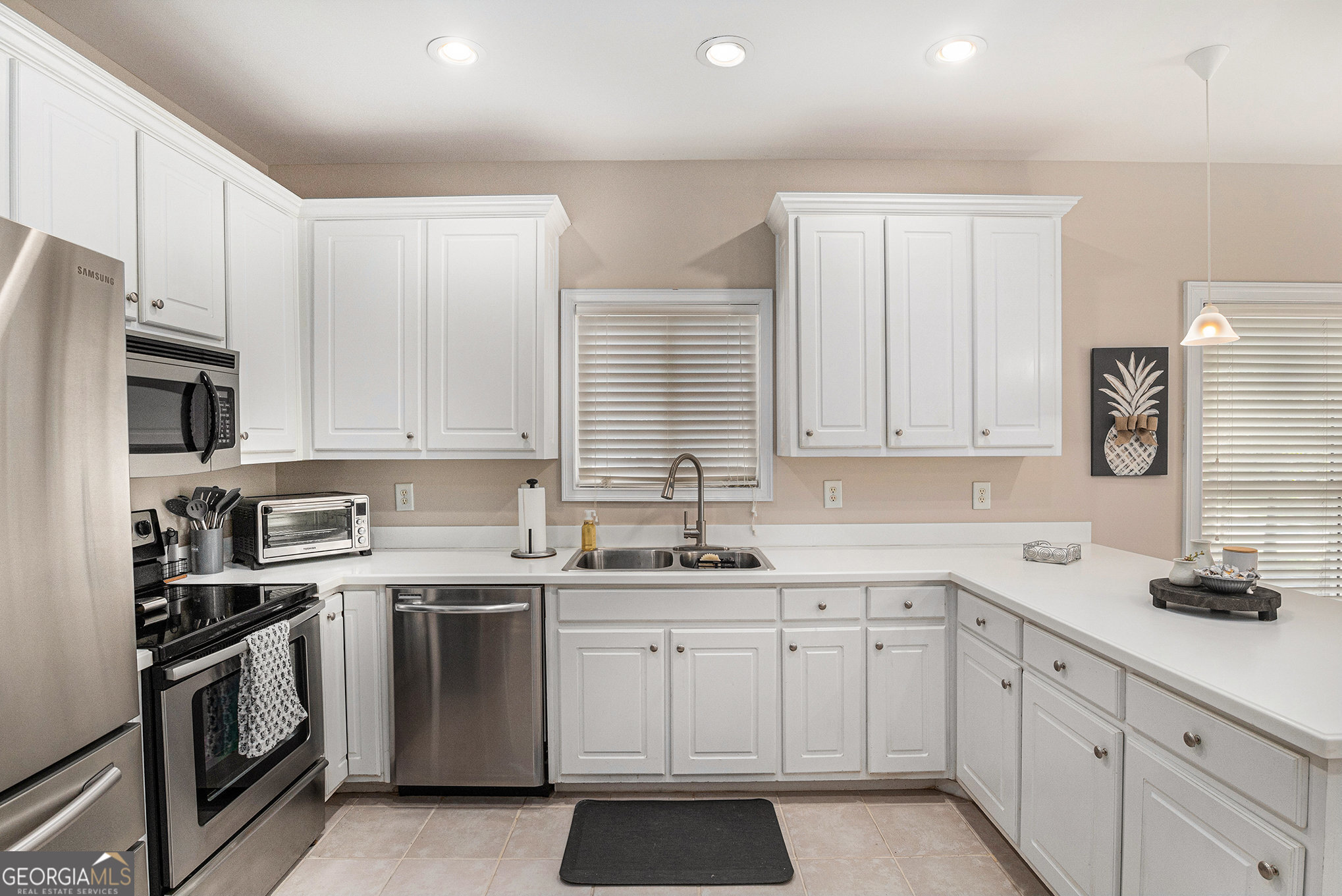 Wellington Pointe - Residential