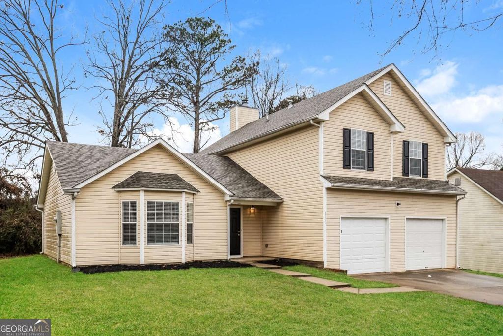 Photo of 1500 Mine Run, Hampton, GA 30228 (MLS # 10681629)