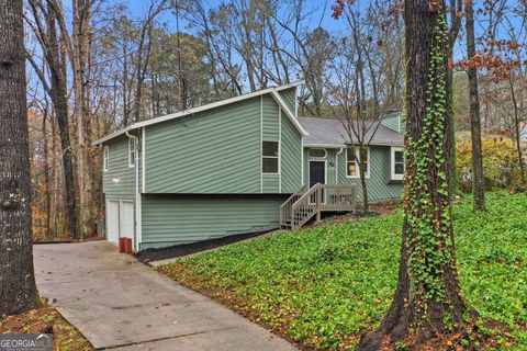 1031 LAKEWOOD DR Marietta GA 30066