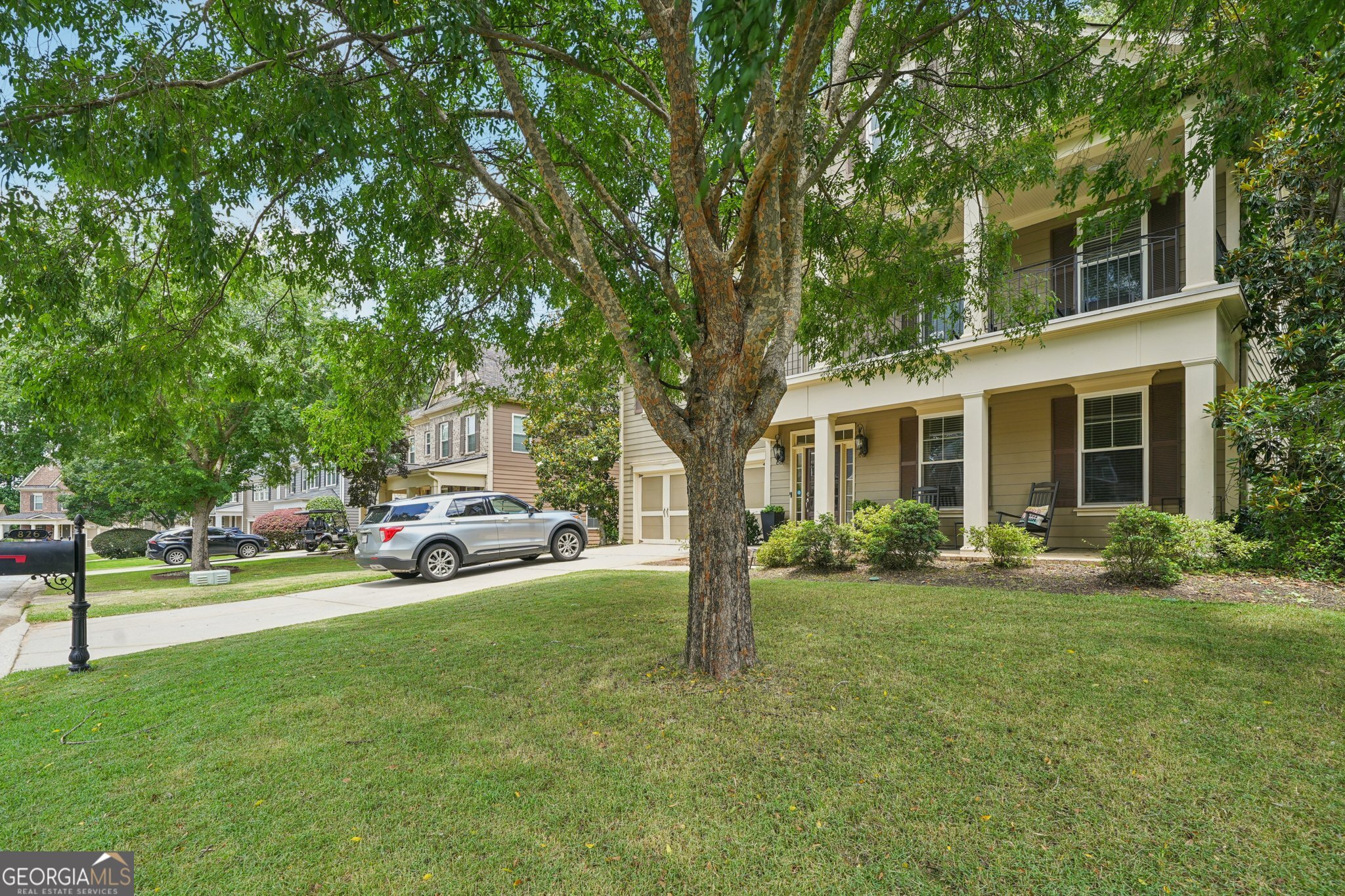 826 Richmond CIR
