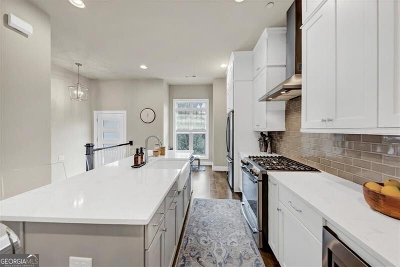 4311 Parkside PL