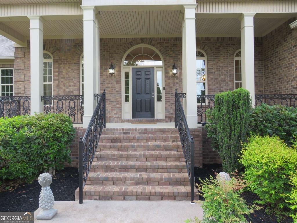 Photo of 3 Mountain Crest Drive SW, Rome, GA 30165 (MLS # 10737076)