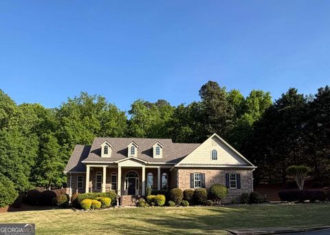 Photo of 3 Mountain Crest Drive SW, Rome, GA 30165 (MLS # 10737076)