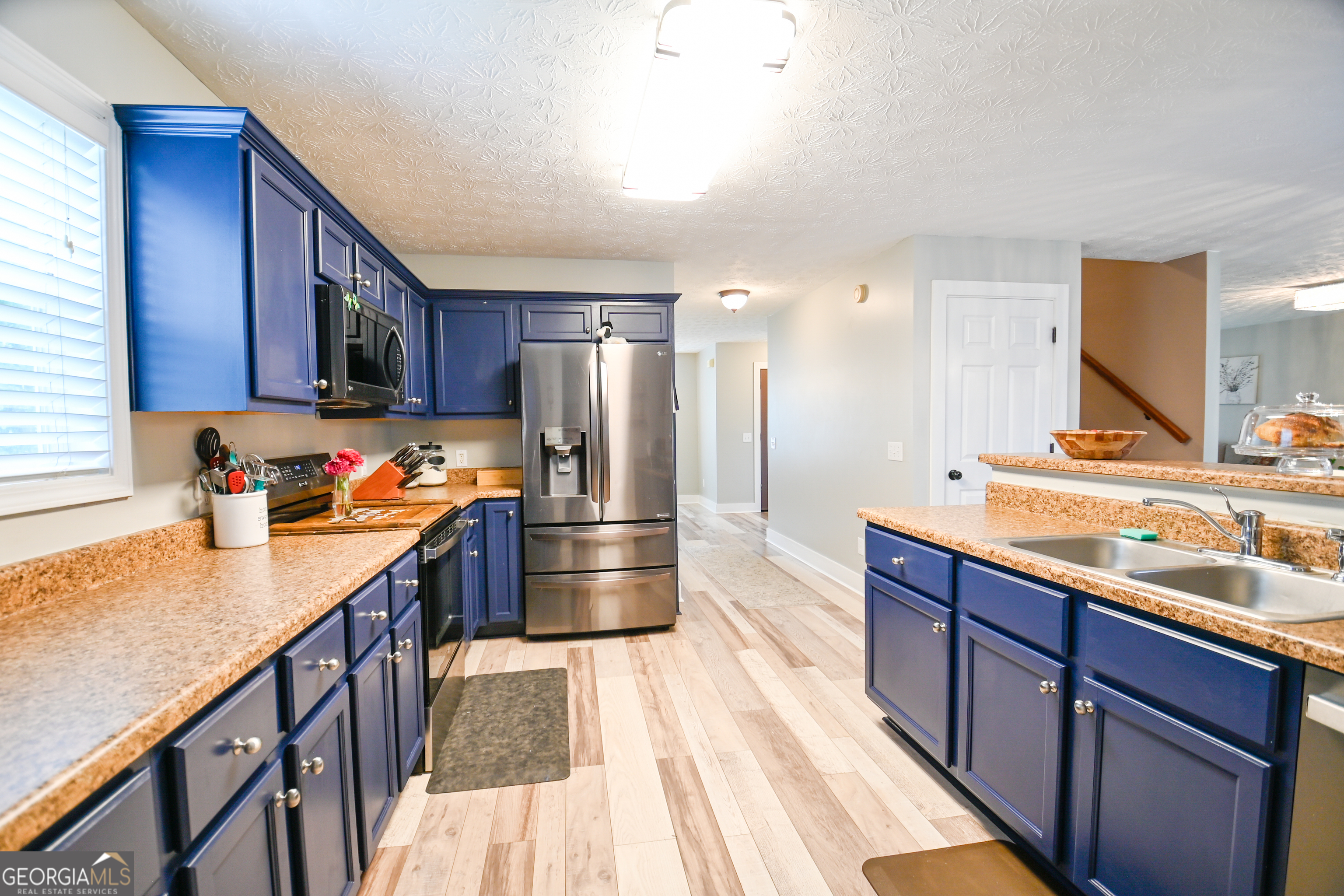 458 Lisa CIR