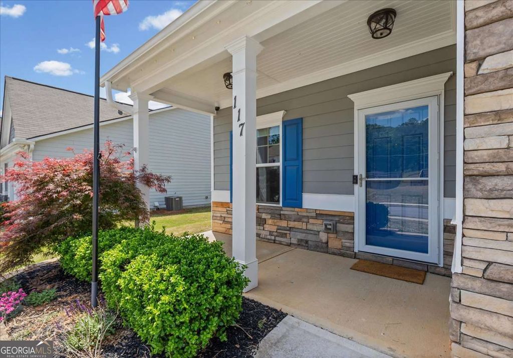 Photo of 117 Malbone Street, Cartersville, GA 30120 (MLS # 10740185)