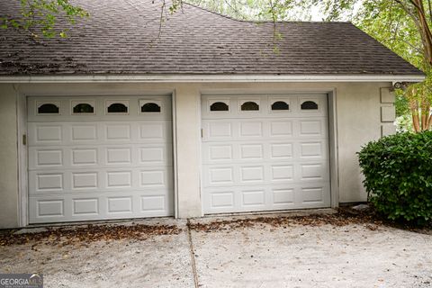 A home in Valdosta