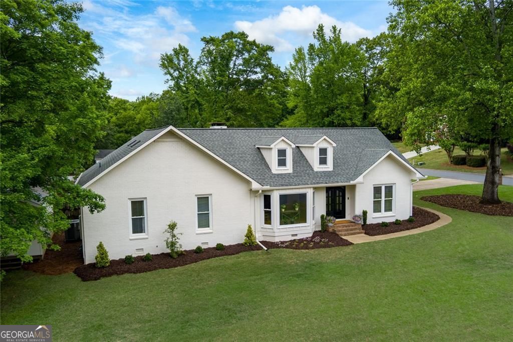 945 Hidden Hollow DR