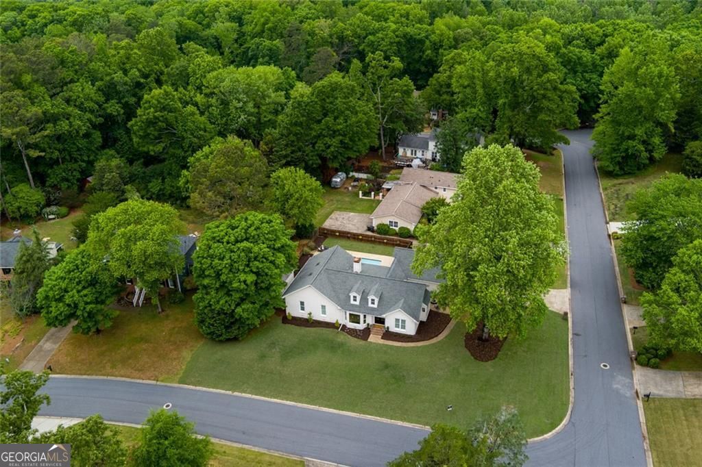 945 Hidden Hollow DR