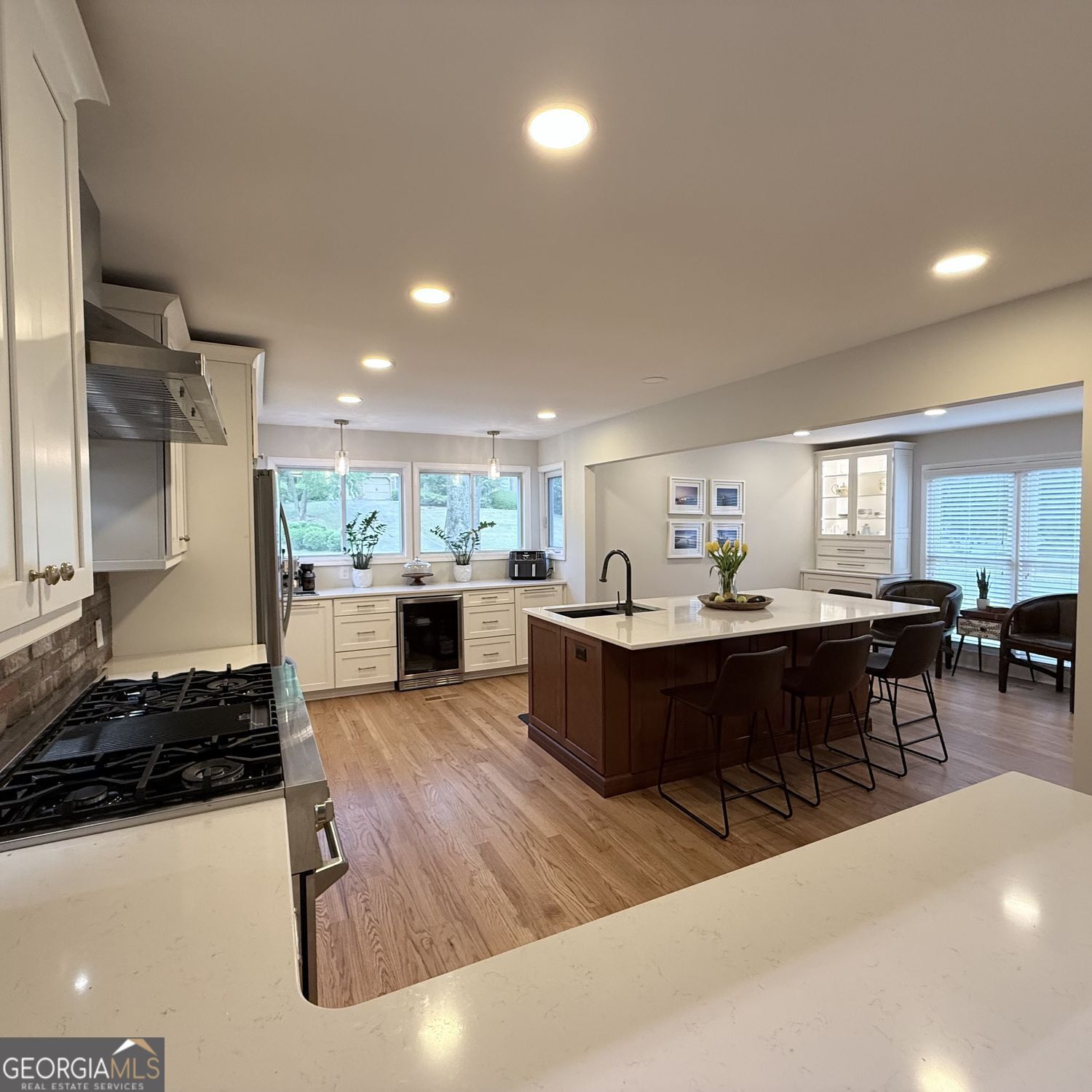 945 Hidden Hollow DR