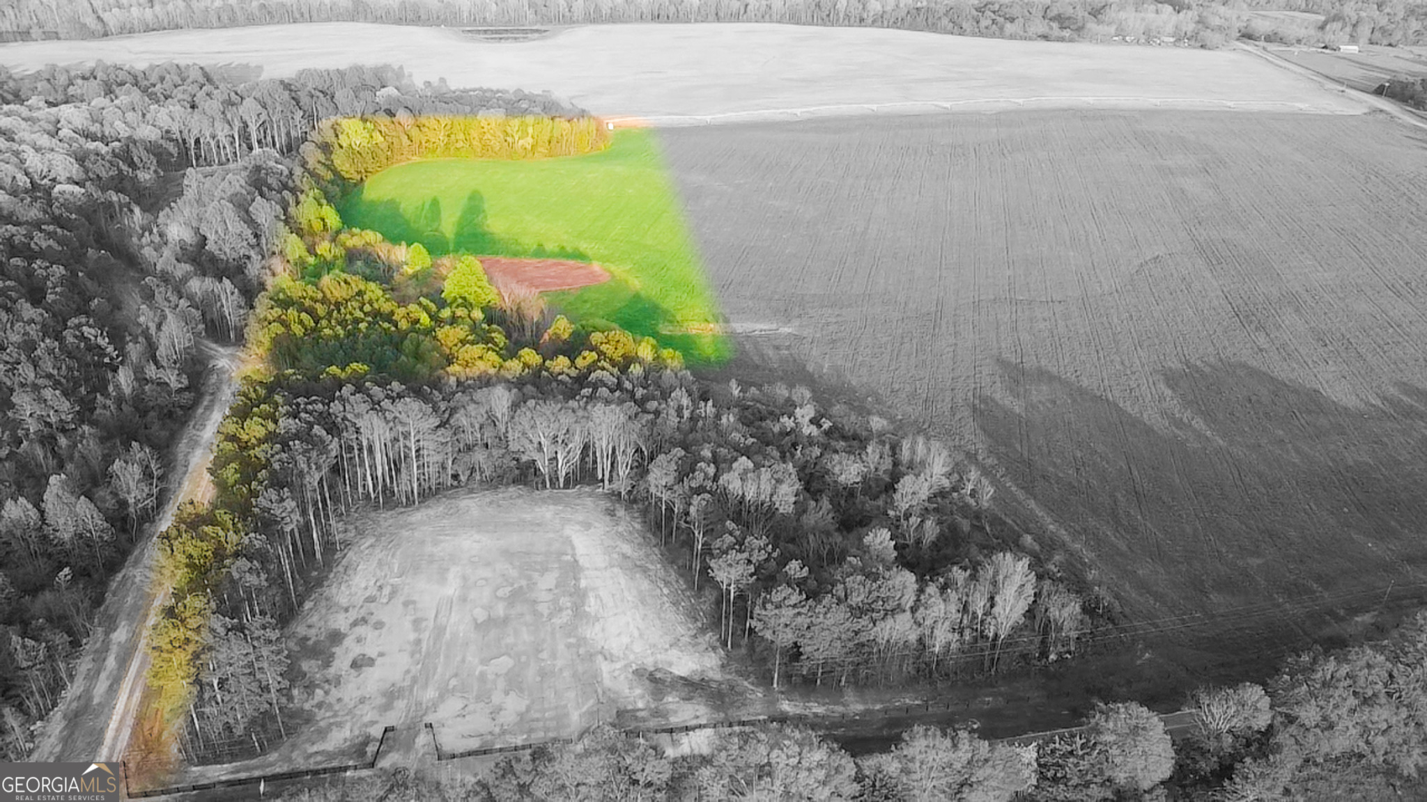 Come take a look at this 10 acre tract with a cleared open field read for you to build your dream home. A driveway has been cut in taking you back to your private retreat. This parcel would be great for a farmhouse style or the perfect spot for a modern barndominium. The adjacent 10 acres is available as well.