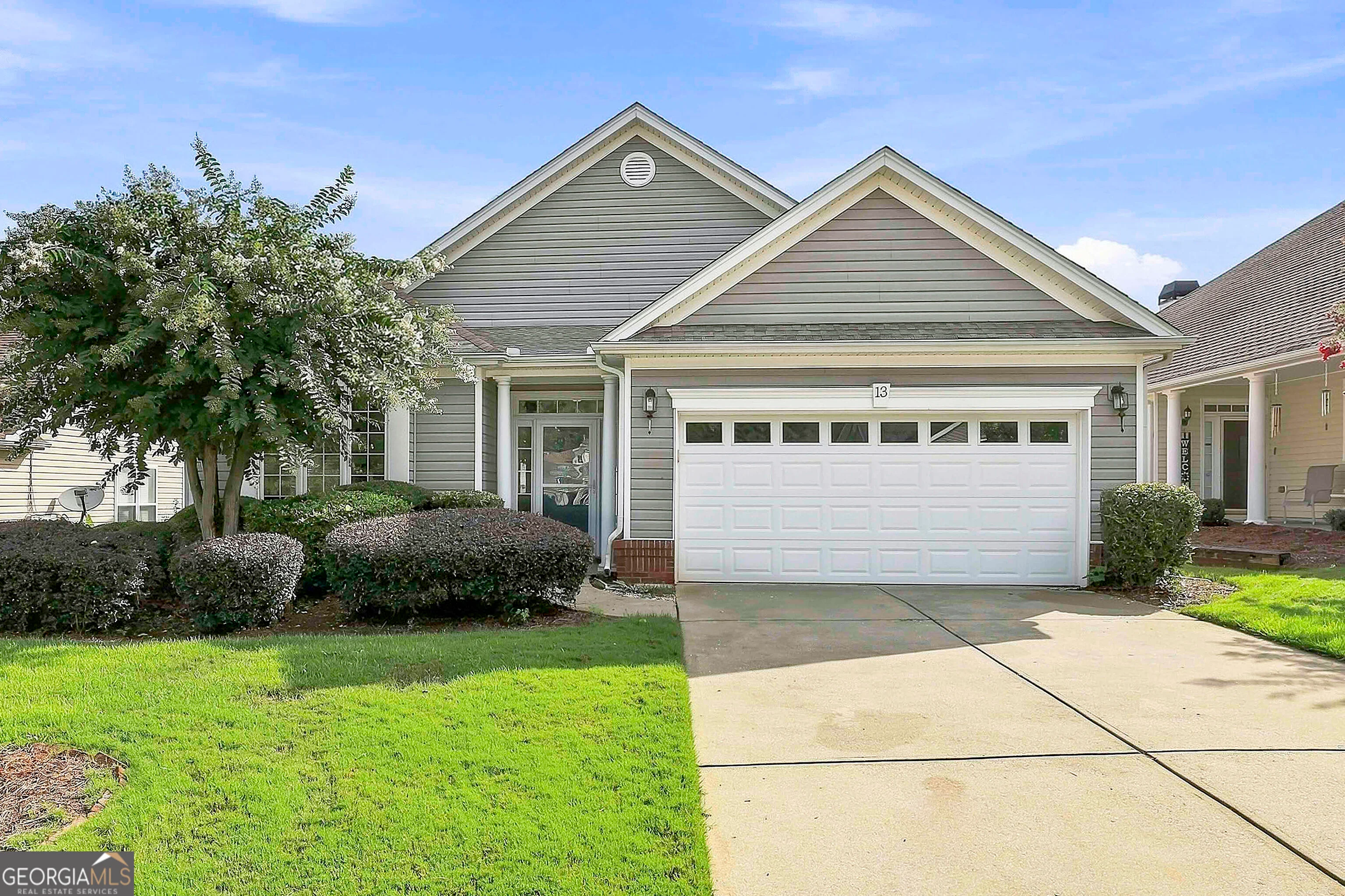 13 Hillside Drive