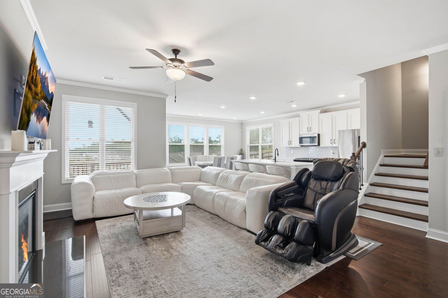 1712 Habersham Villa DR