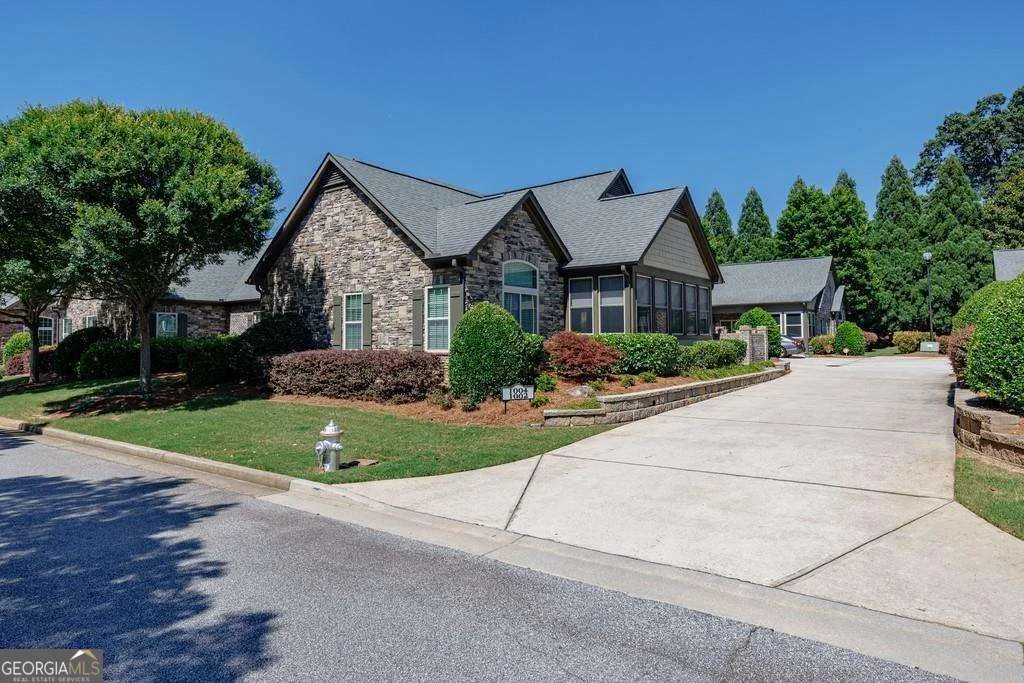 120 Chastain Road NW Unit 1002