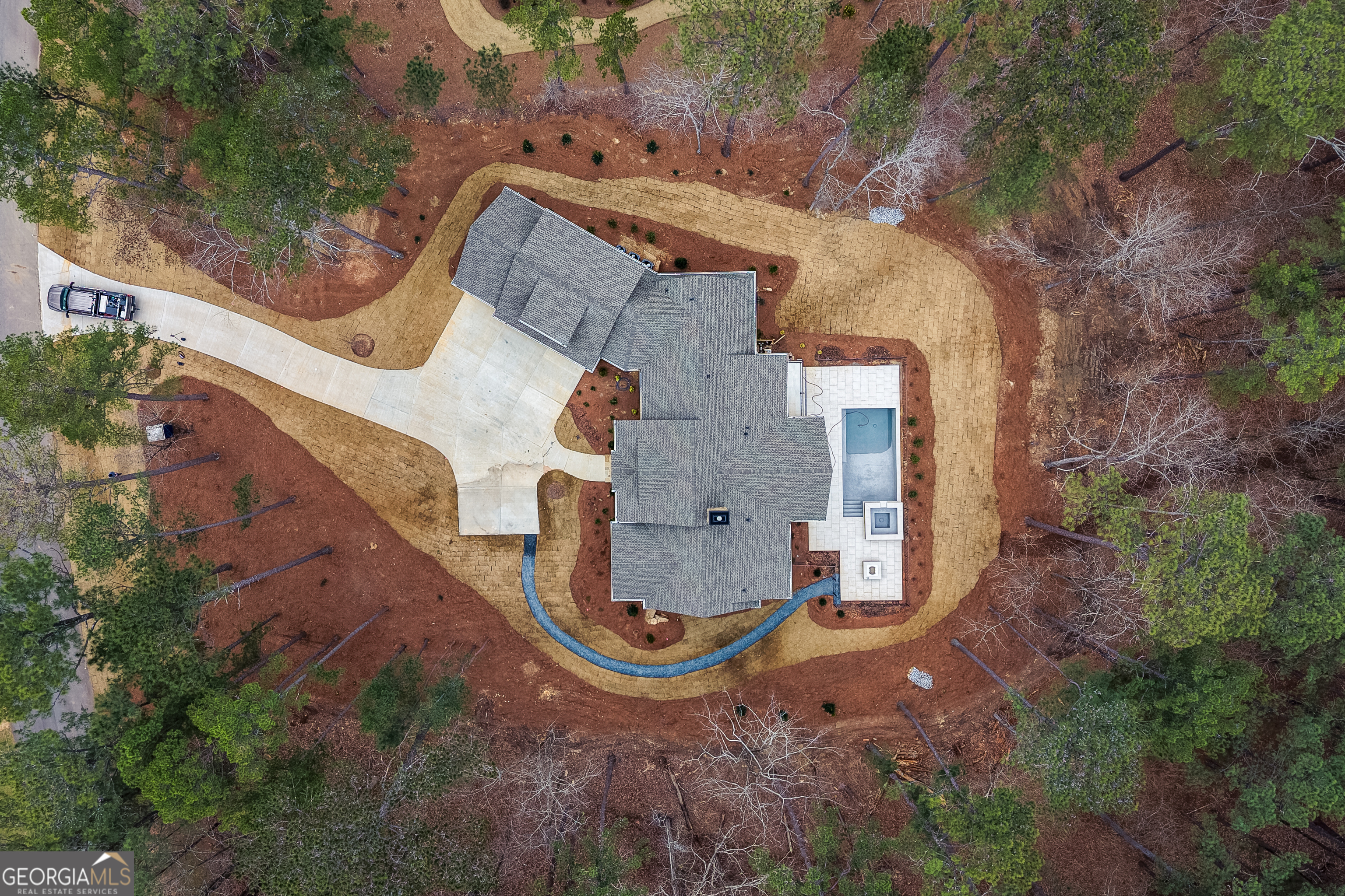 1040 Parrotts Cove RD