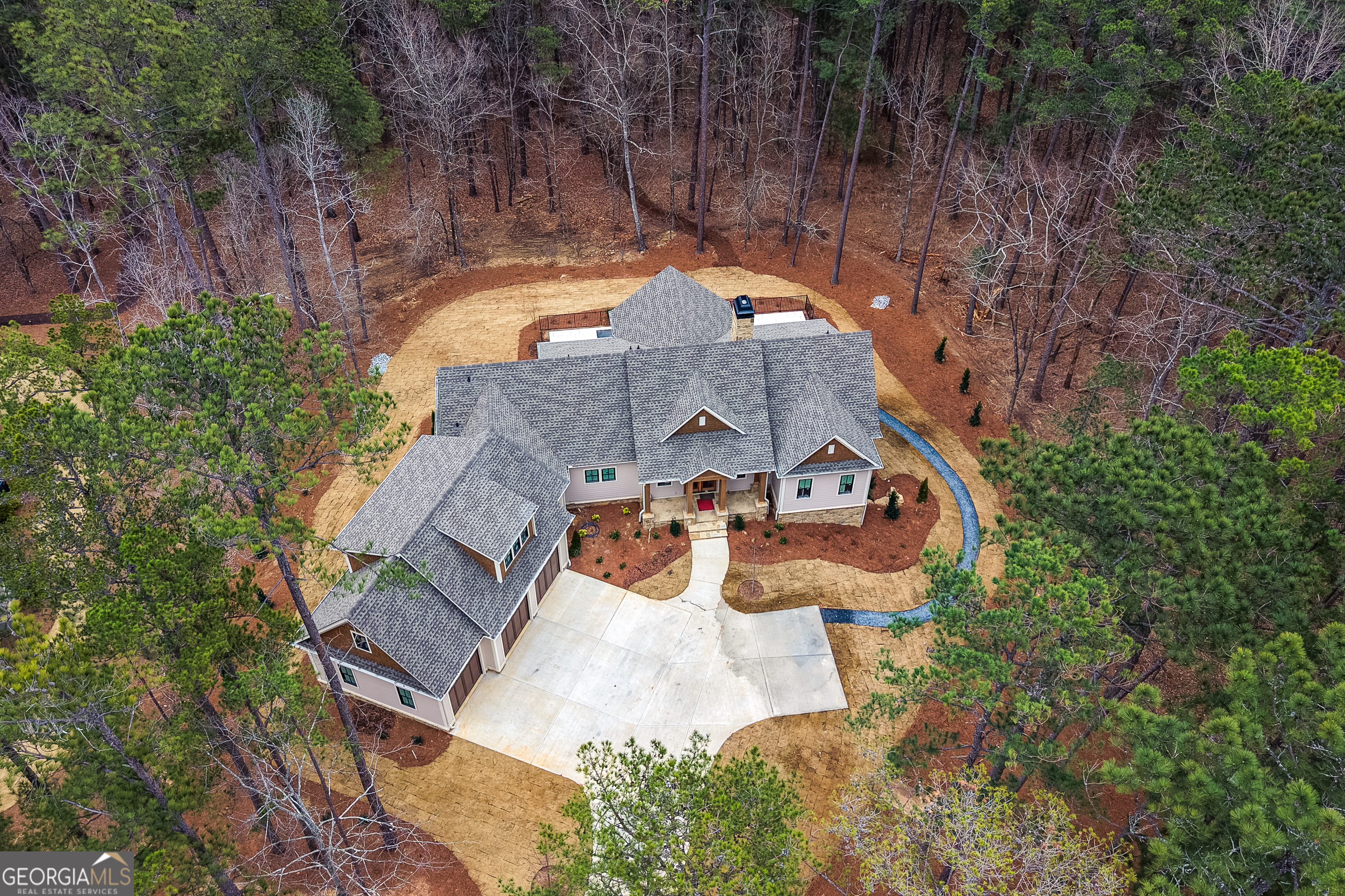 1040 Parrotts Cove RD