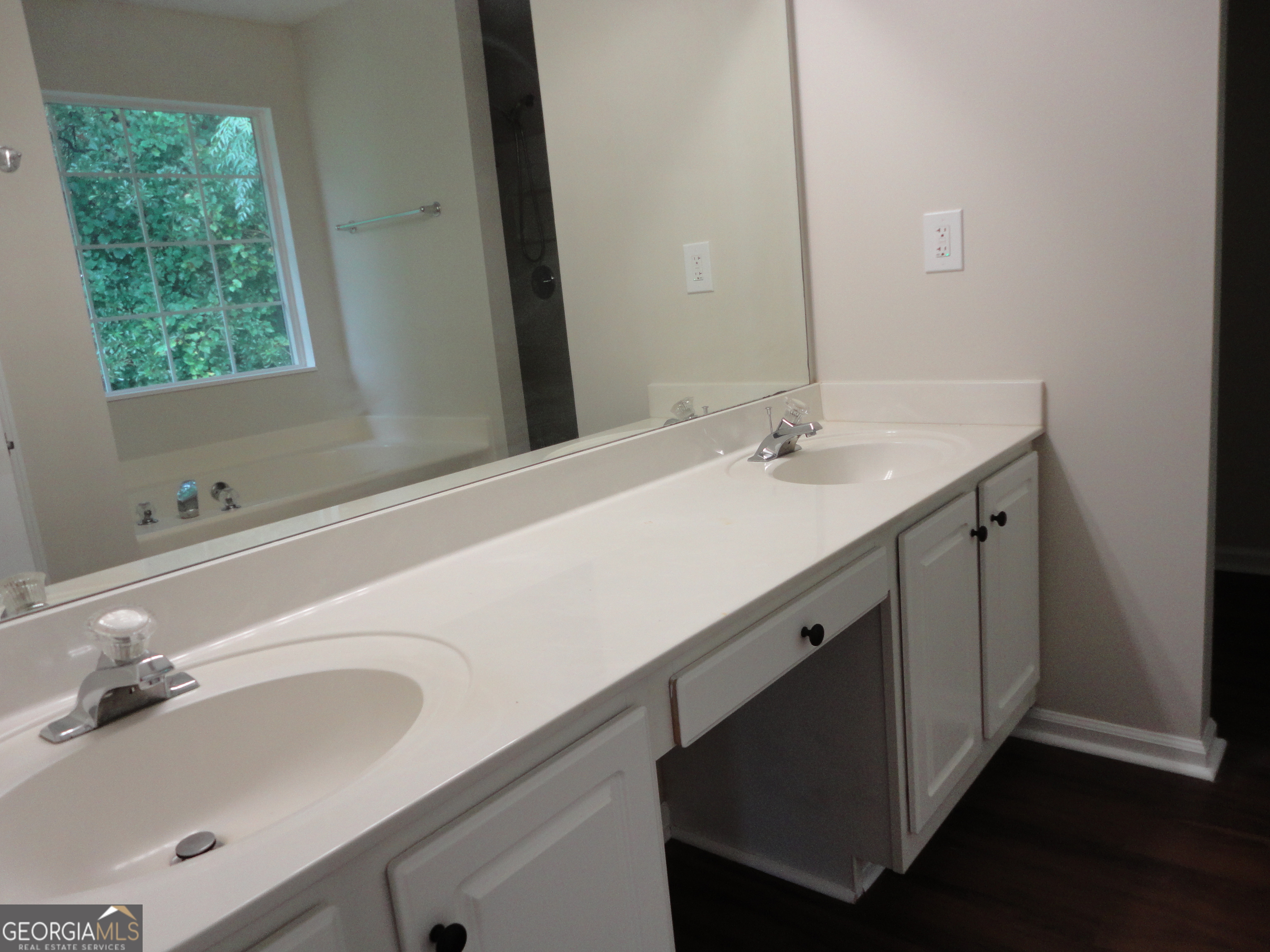 Grayson, Georgia 30017, United States, 4 Bedrooms Bedrooms, ,4 BathroomsBathrooms,Residential,Active,180627