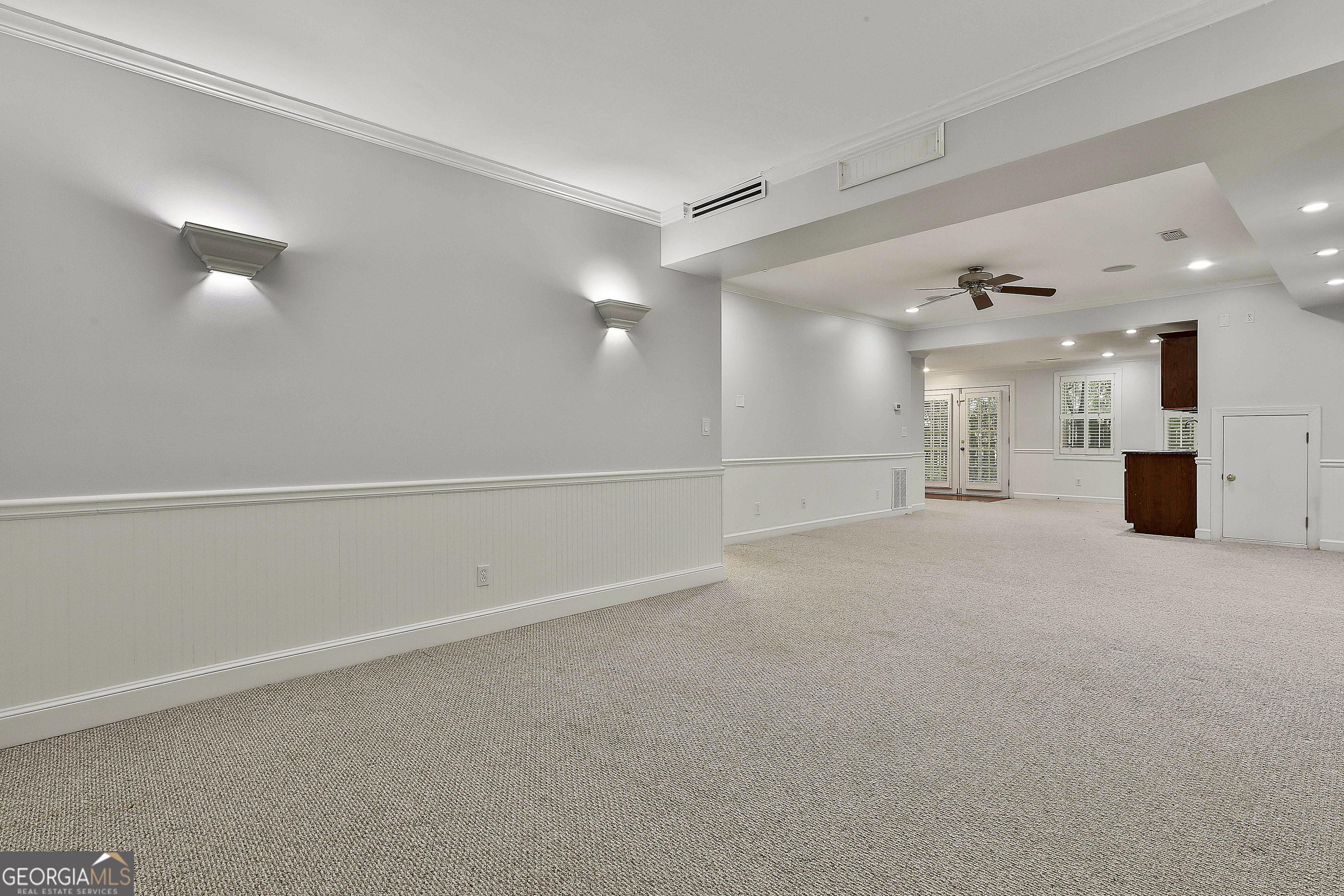 Peachtree City, Georgia 30269, United States, 4 Bedrooms Bedrooms, ,4 BathroomsBathrooms,Residential,Active,256620