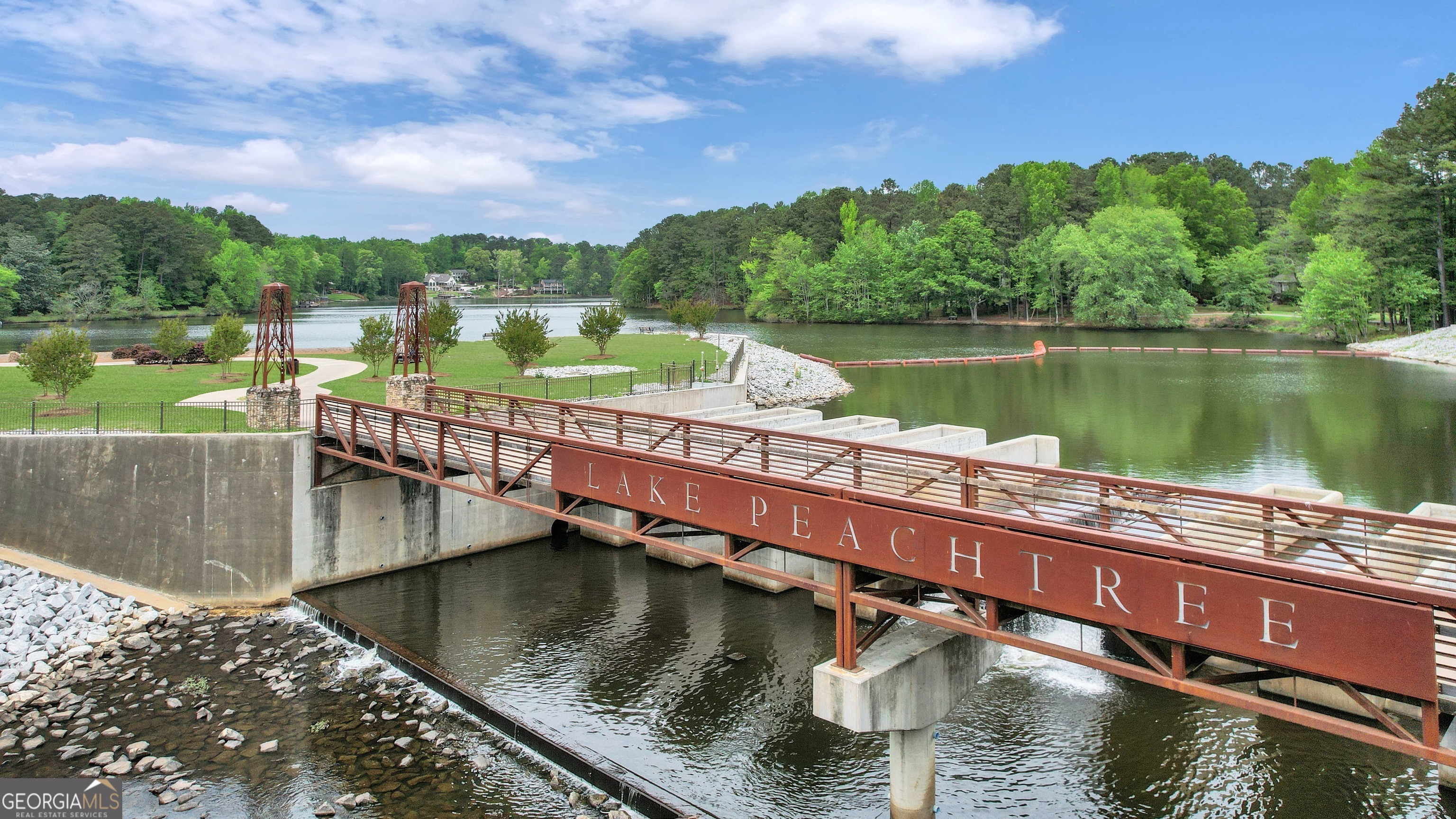 Peachtree City, Georgia 30269, United States, 4 Bedrooms Bedrooms, ,4 BathroomsBathrooms,Residential,Active,256620