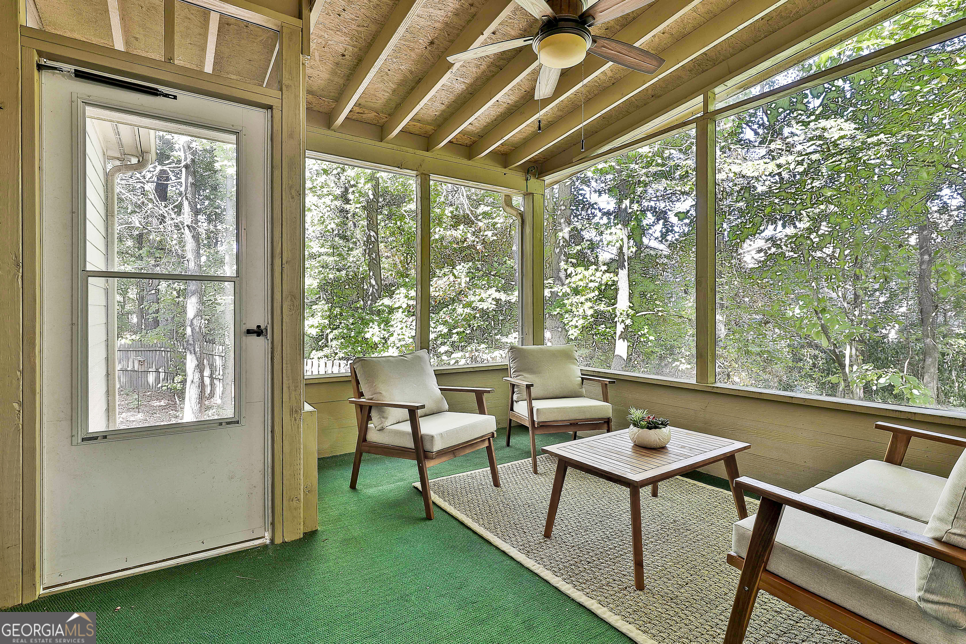 Peachtree City, Georgia 30269, United States, 4 Bedrooms Bedrooms, ,4 BathroomsBathrooms,Residential,Active,256620