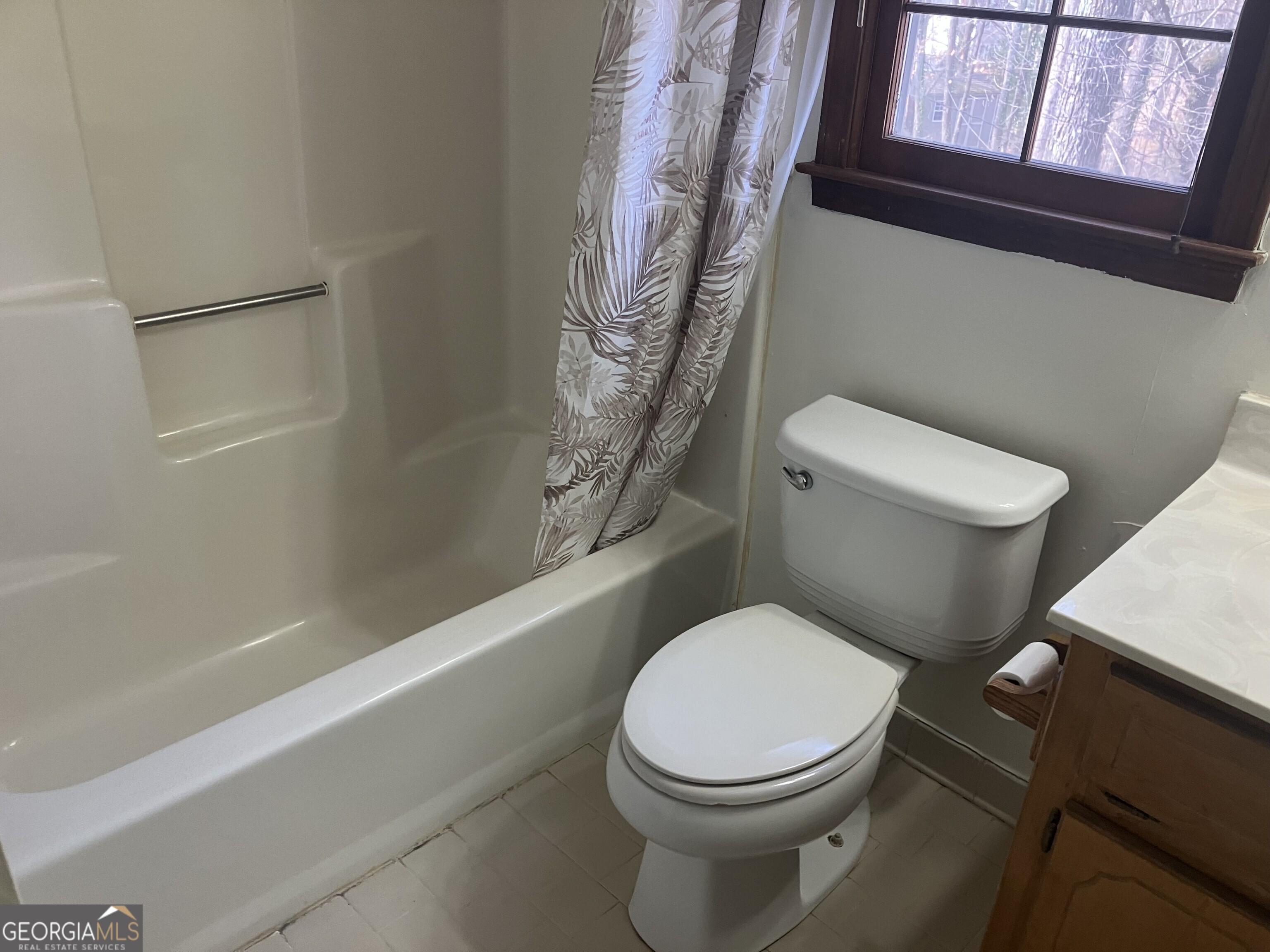 CHURCHILL FALLS - Residential Lease