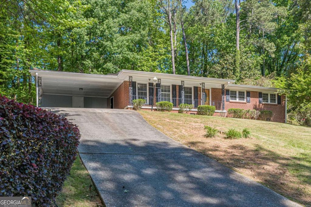 Photo of 3483 Scenic Drive, East Point, GA 30344 (MLS # 10761472)